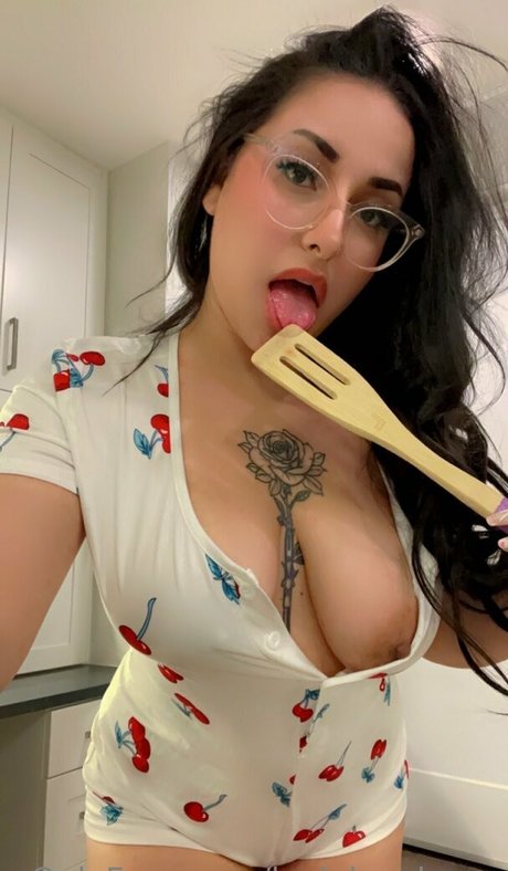 BREED ME PLEASE nice star photo