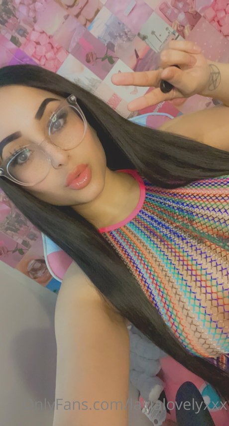 tiny asian onlyfans naked images