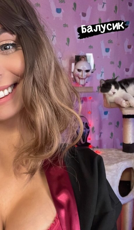 grandma onlyfans nude photo