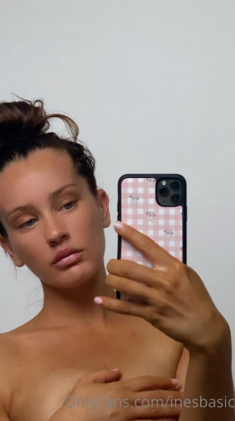 Ines Basic_ nice star photo