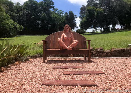 iarasteffens naked star img