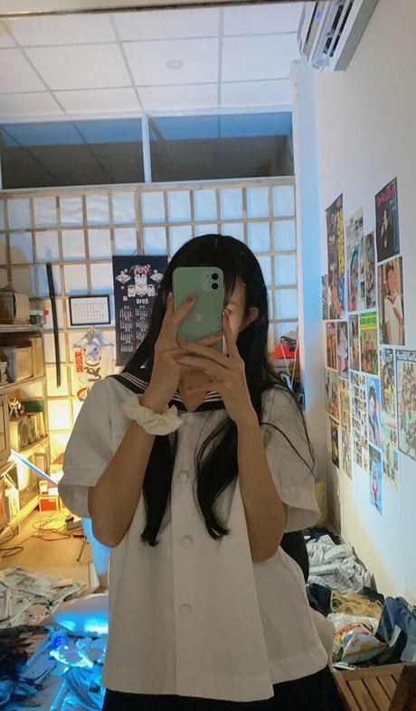 hottest young onlyfans sexy photos