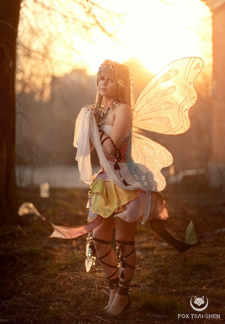 Fox Tsai Shen adult model gallery