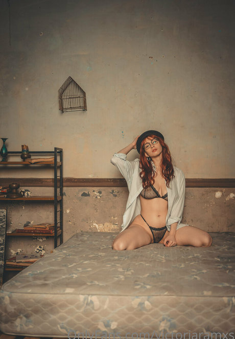 sexy redhead onlyfans beautiful naked pics