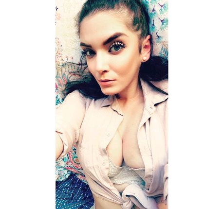 gay influencer onlyfans sexy photo