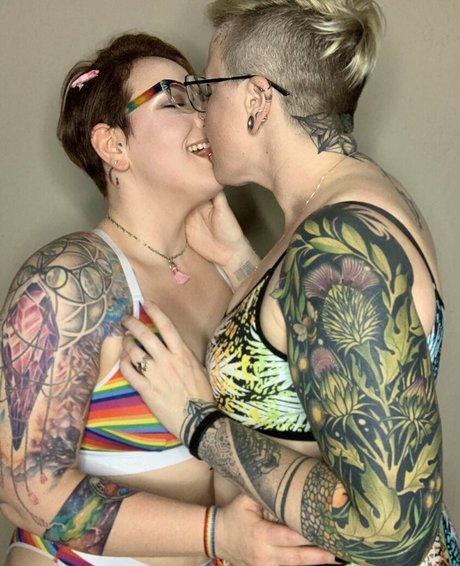 irisreigns model perfect photos