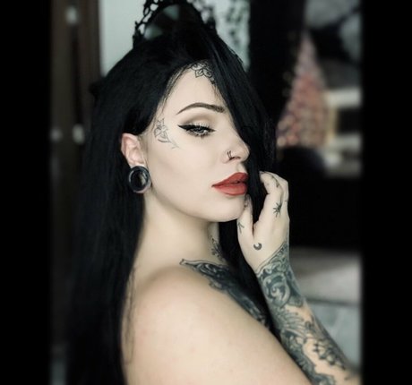 Zahja pretty pornstar picture