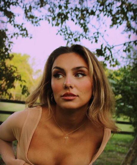 Jessica Ricca exclusive actress pics