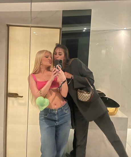 interracial threesome onlyfans hot sex photos