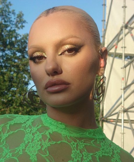 trans teen onlyfans sexy naked picture