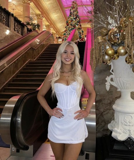 Breese Maroc adult actress pictures