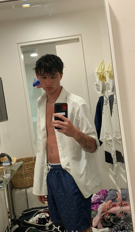 notgavinn model xxx photo