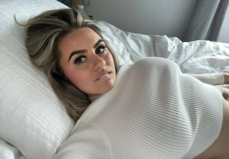 shaved onlyfans sexy nude pictures