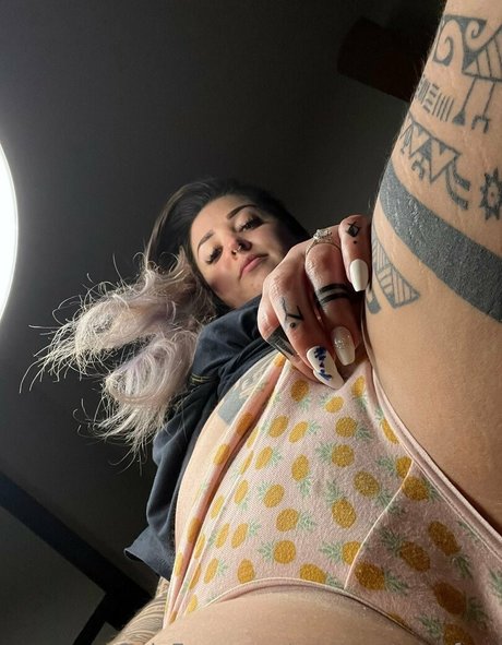 misscontrary free hot star images