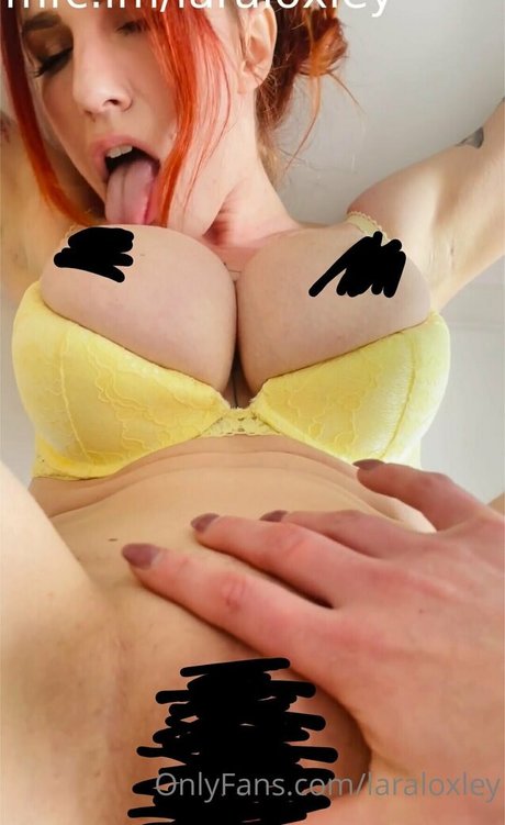 lara free pornstar perfect photos