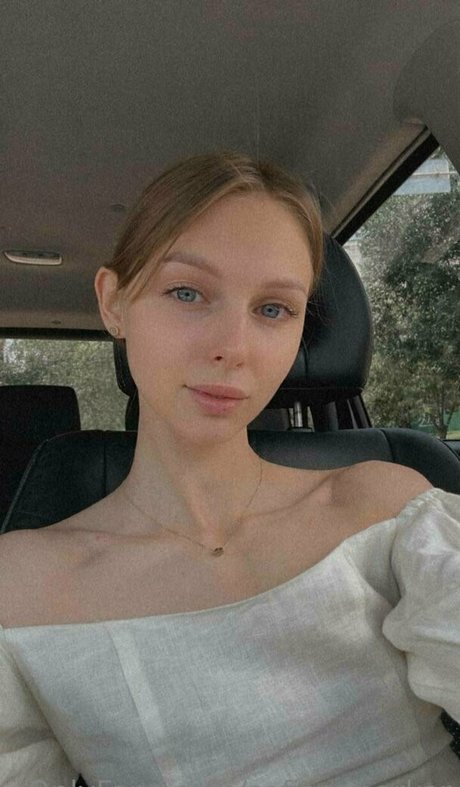 hairy legs onlyfans free sexy pic