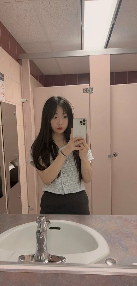 awnnivip hot pornstar pic