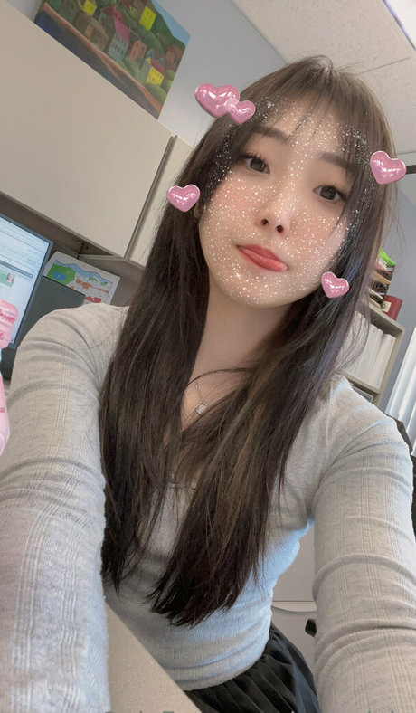 awnnivip perfect model photo