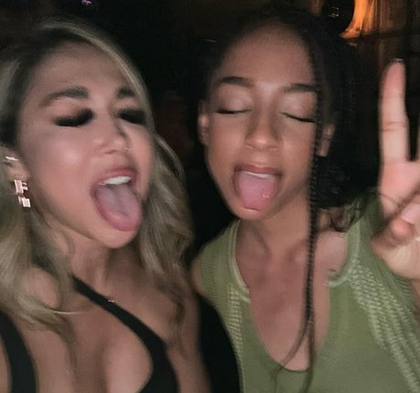 trans teen onlyfans beautiful nude images