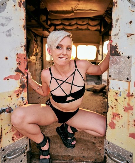 Caitlin V Neal naked actress archive