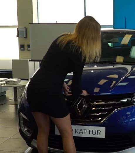 female influencer onlyfans free naked img