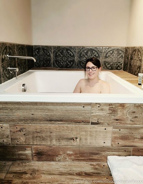 Innocenthotwifexxx star sexy image