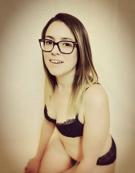 Innocenthotwifexxx model best img