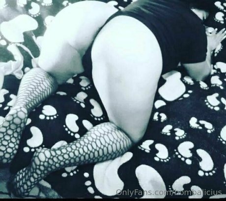 cute ass onlyfans nude photos