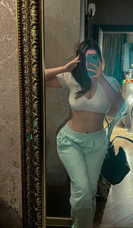 Katerina999 pretty model pictures