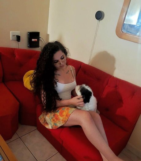 Juliana Veiga nude actress pictures