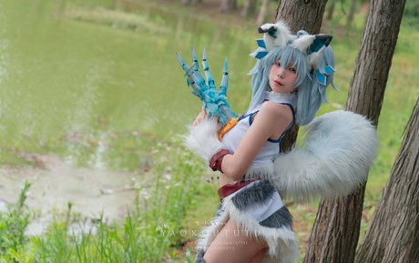 Niantutu high quality actress pics