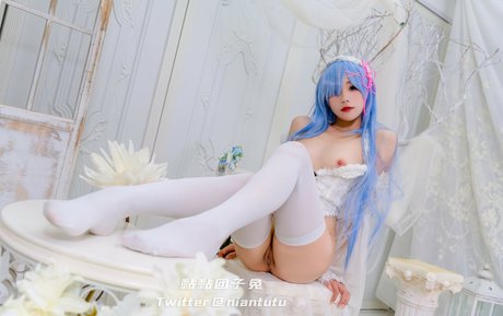 Niantutu pornstar perfect photo
