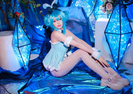 Niantutu top model photo