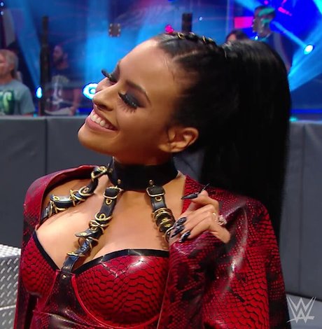 Zelina Vega nude star image