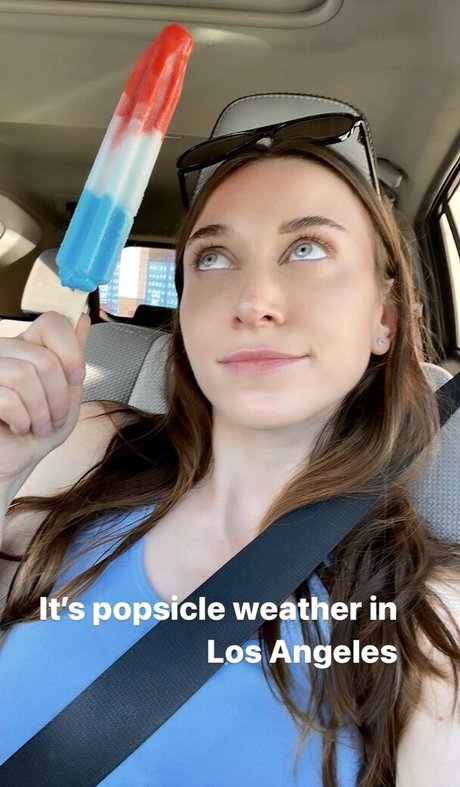 Ayytrae xxx actress picture