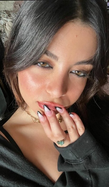 McKenna Doak nice actress pic