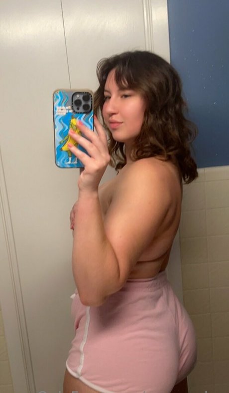 evewarden pornstar nude photo