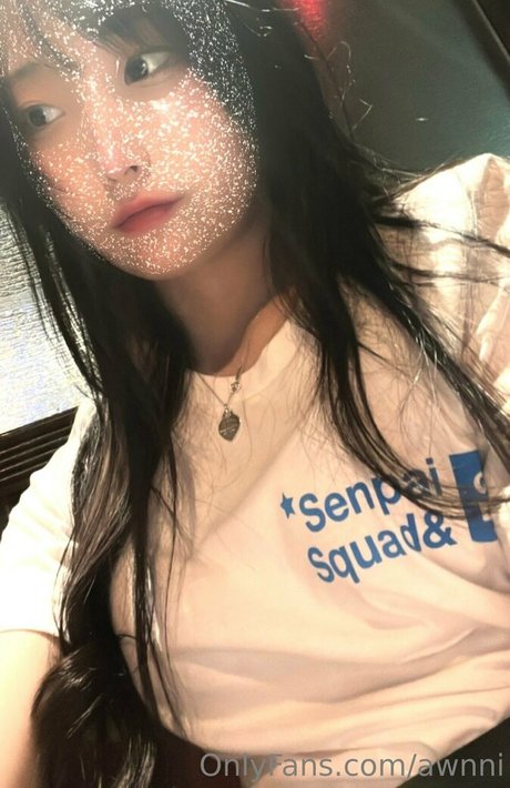 awnni pornstar naked gallery