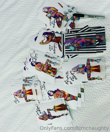 bjmcnaughty perfect model images