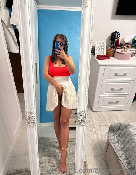 bbw milf onlyfans nude photo