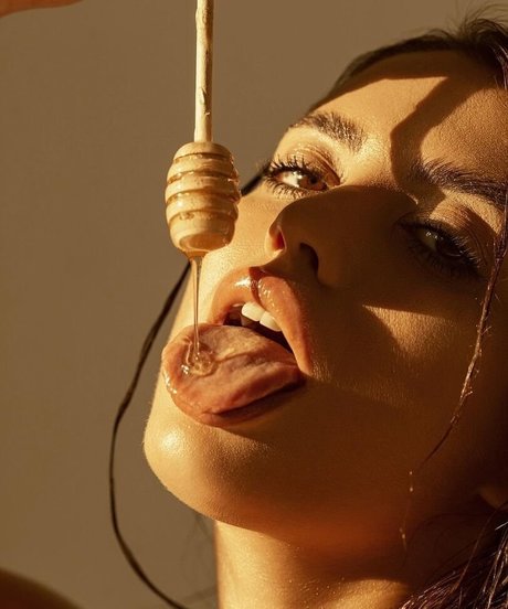 lightskin onlyfans sex pic