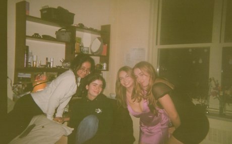 Ilina model sexy image