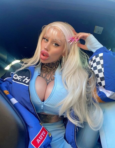 aliciaamiraxxx pornstar nude images