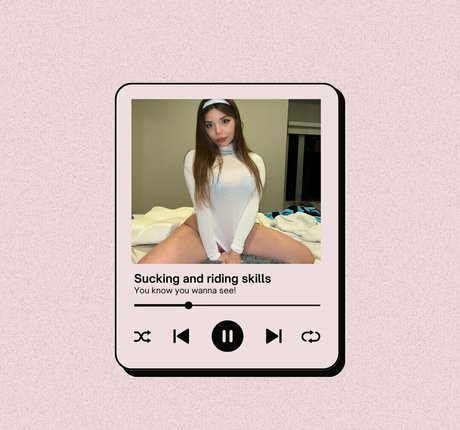 fat girls onlyfans erotic pic