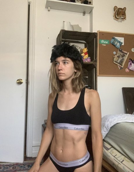 sydneygayle pornstar nude image