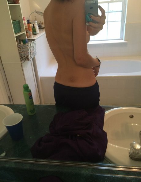 sydneygayle model art photo