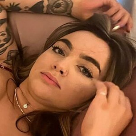 squishiebear art star galleries