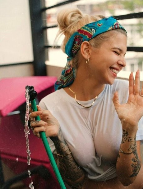 itsgrecia star top images