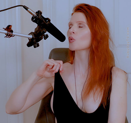 rubydaytv sex model pics