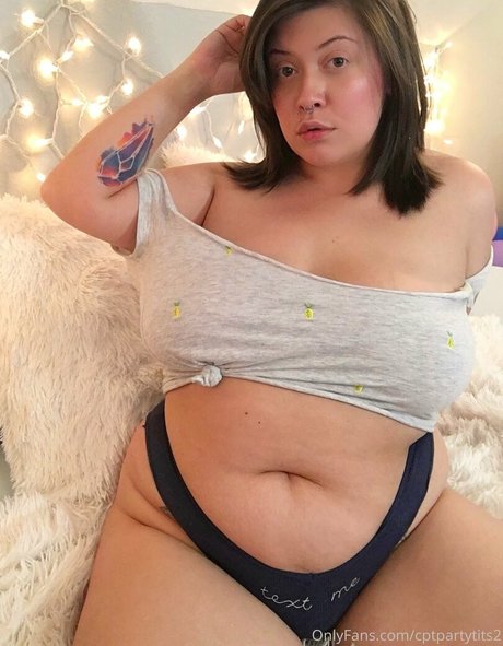 18 asian onlyfans best pic